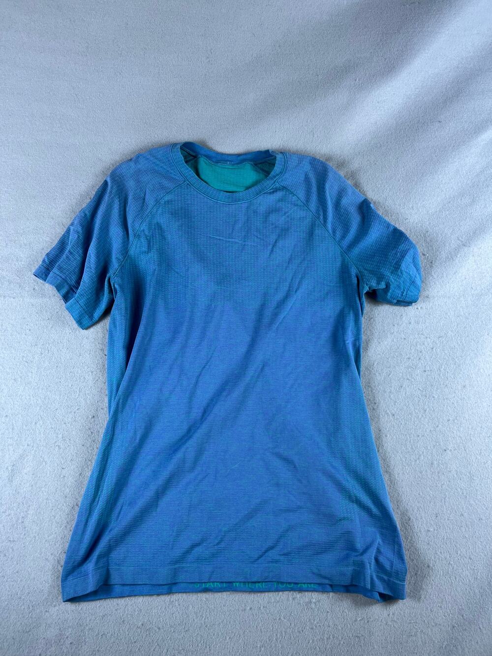 Lululemon Metal Vent Tech Tee Mens S Blue Raglan Performance Training Workout